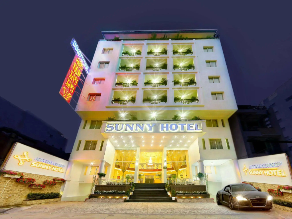 Sunny Hotel — фото 1