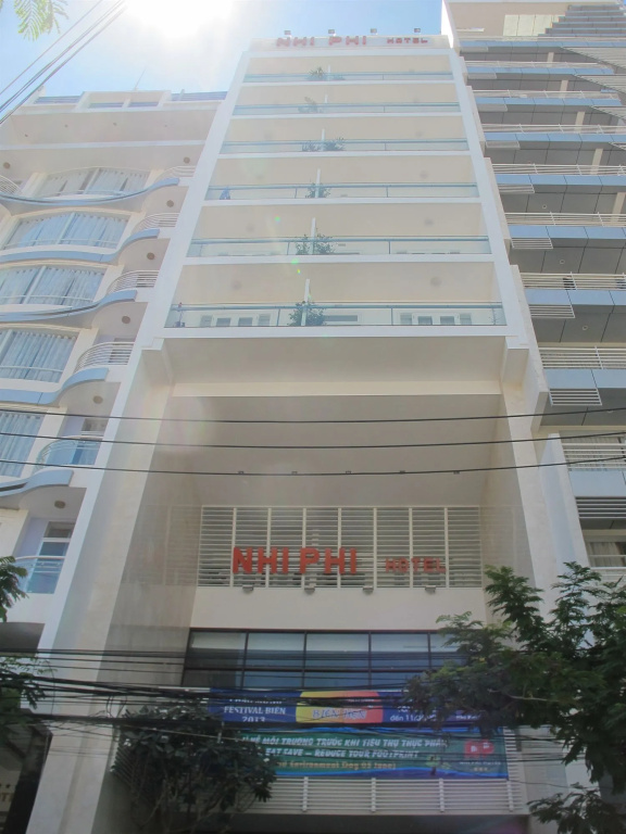 Nhi Phi Hotel — фото 1