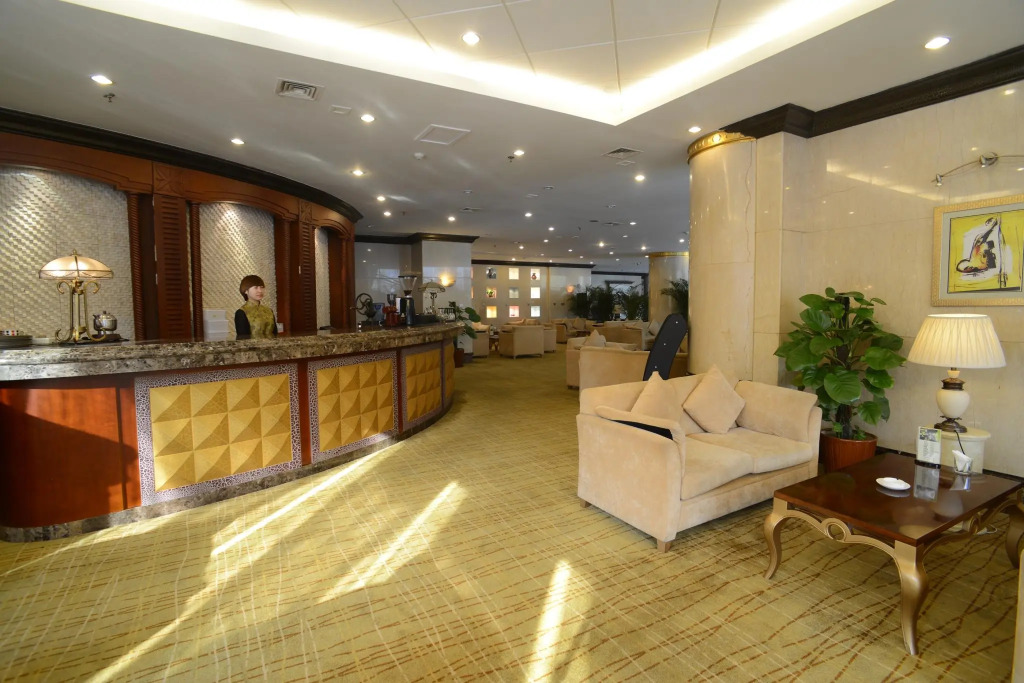 Chongqing Sunshine Continental Grand Hotel — фото 1