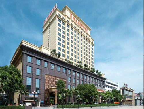 Vienna Hotel Dongguan Changping Swan Lake Road — фото 1