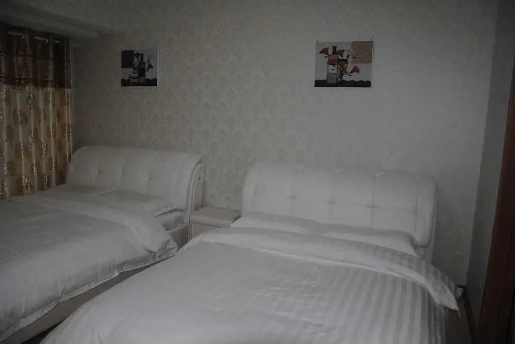 Xi'an Day By Day Apartment Hotel — фото 1