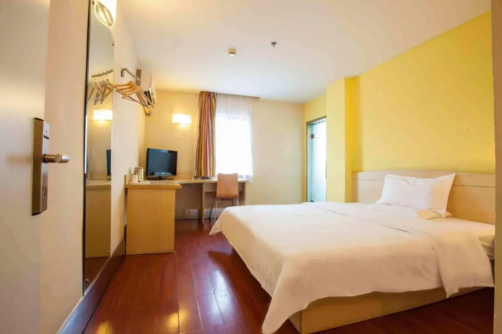 7Days Inn Chongqing Wulong City Square — фото 1