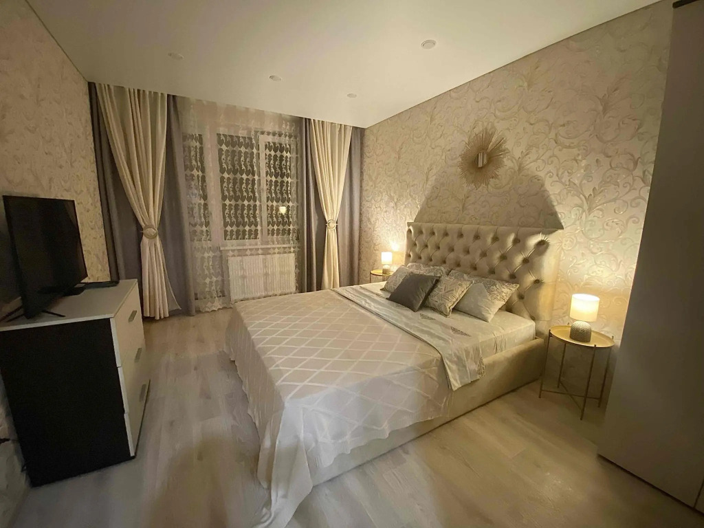 Rental Family Rooms (Рентал Фэмили) на Олимпийском бульваре 6 — фото 1
