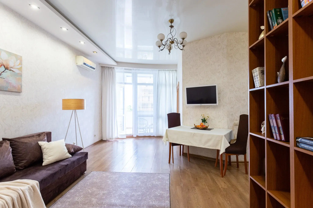 Prostornaya V Tsentre Sochi Na Pervomayskoy Ulitse Flat — фото 1
