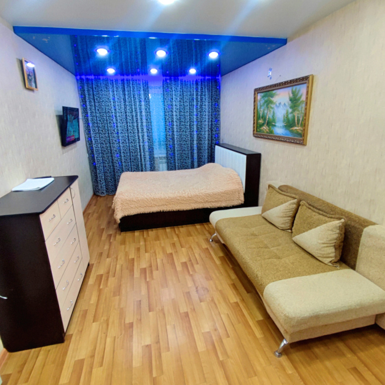 Квартира для Семьи и для Командированных Гостей — фото 1