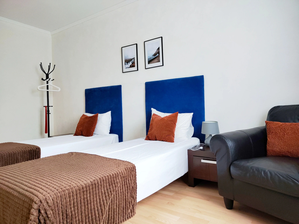 carousel image 1