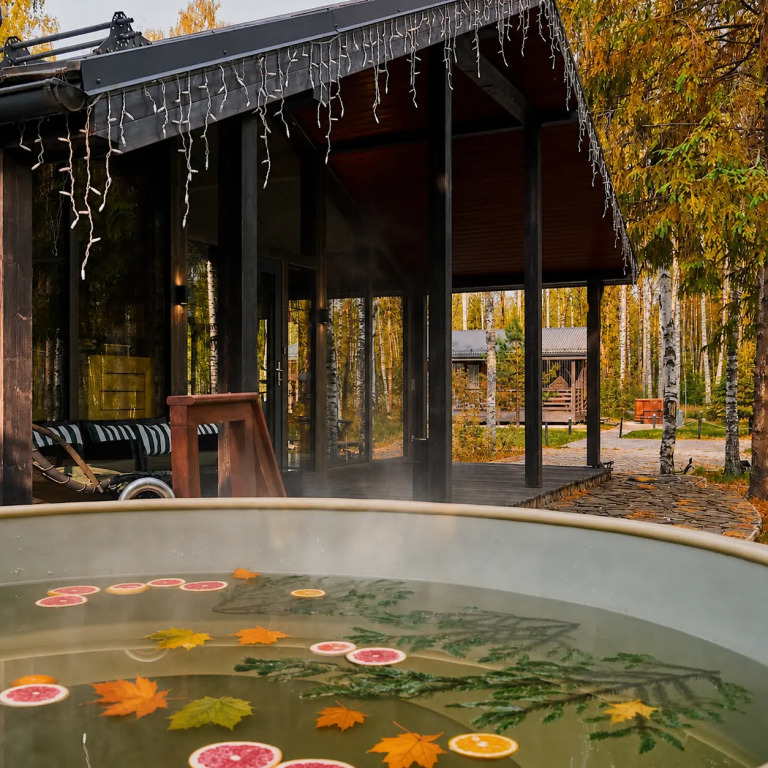 Частный дом Домик в Соснах с камином, сауной и банным чаном (Lato-80 Sauna) — фото 1