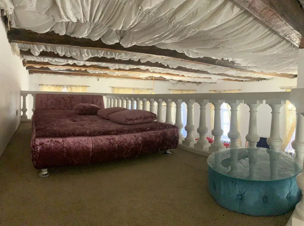 carousel image 5