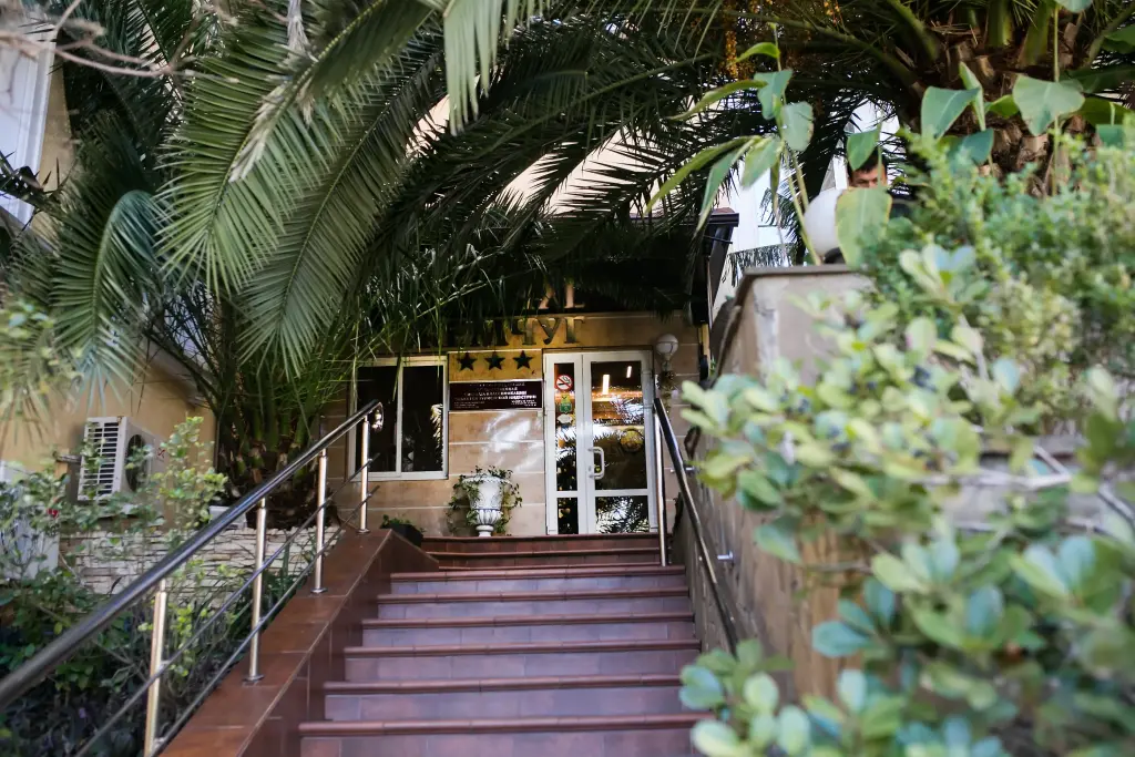 carousel image 1