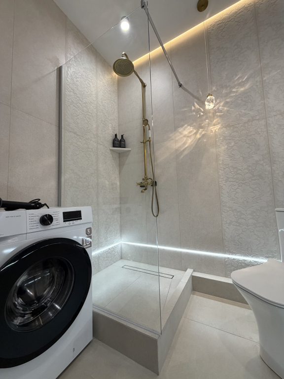 carousel image 5