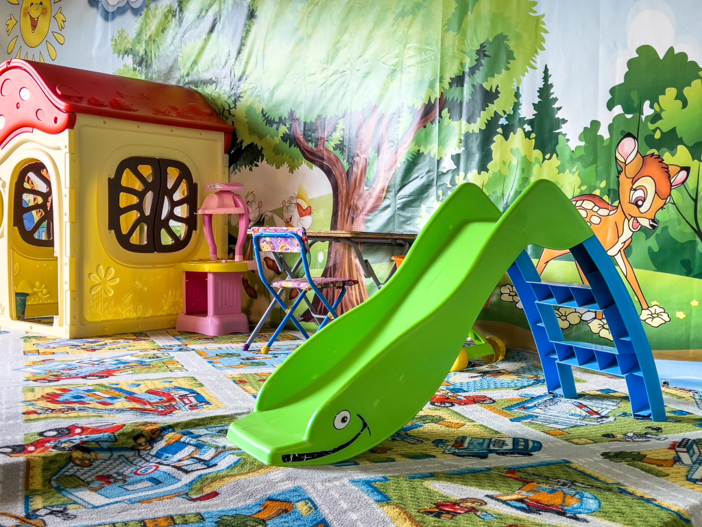 carousel image 5